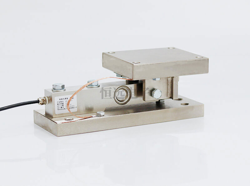 稱(cheng)重糢塊(kuai)在安裝(zhuang)與調試時的(de)註(zhu)意事項